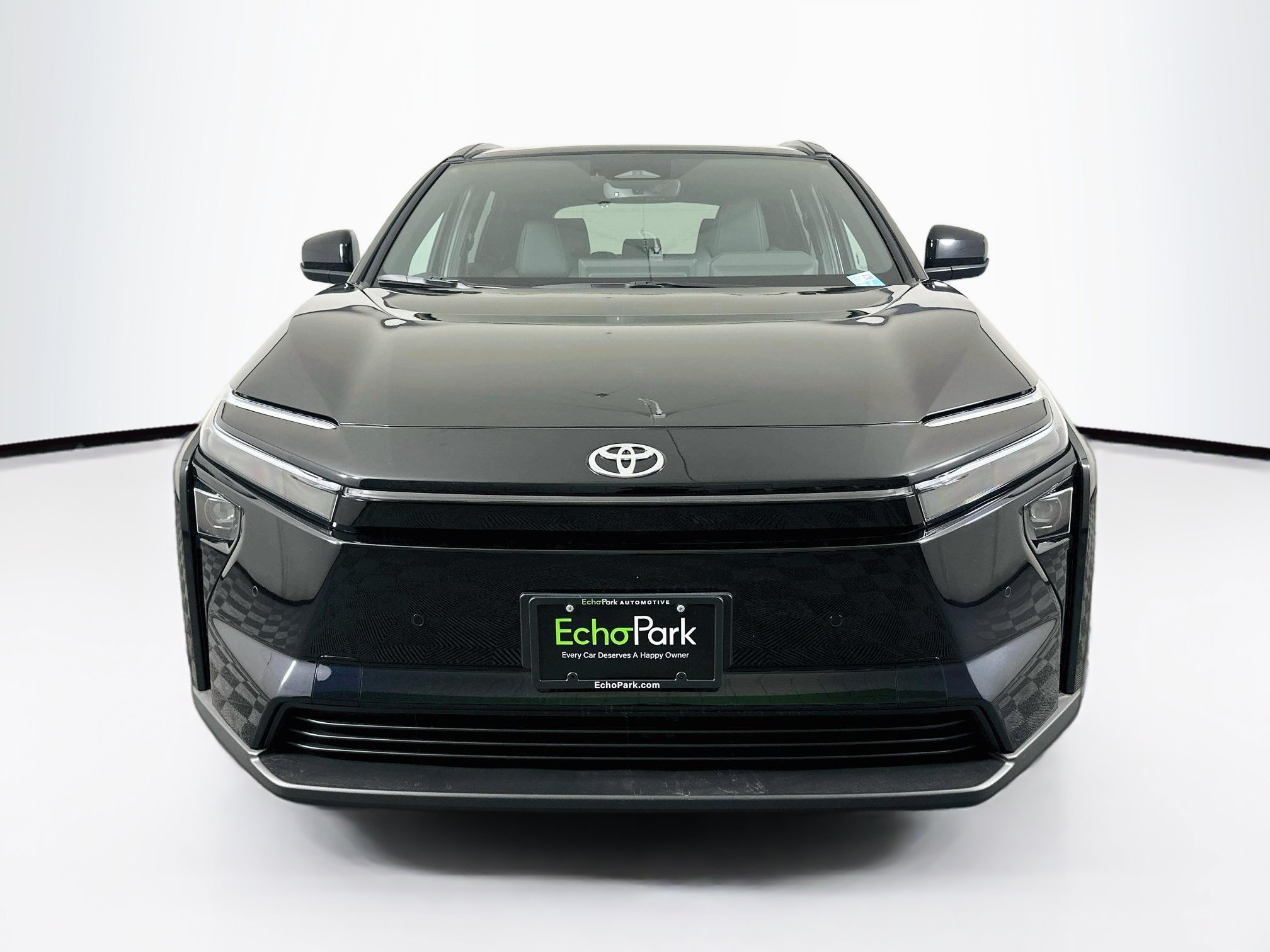 Used 2026 Toyota bZ FWD image 2
