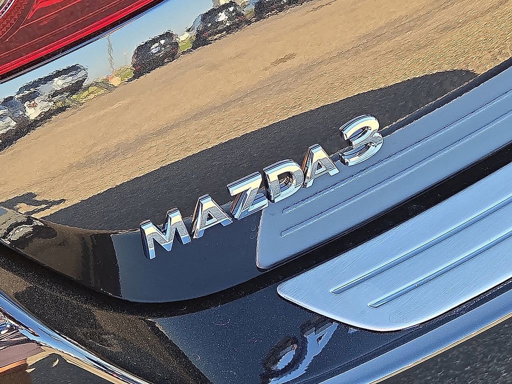 New 2025 MAZDA MAZDA3 s image 11