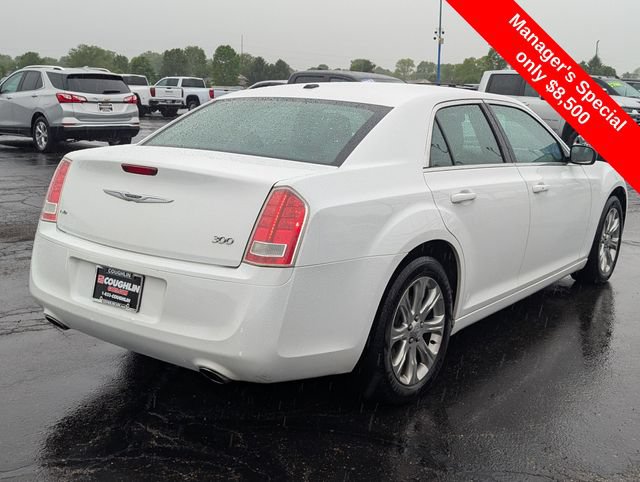 Used 2013 Chrysler 300 S AWD/4WD image 7