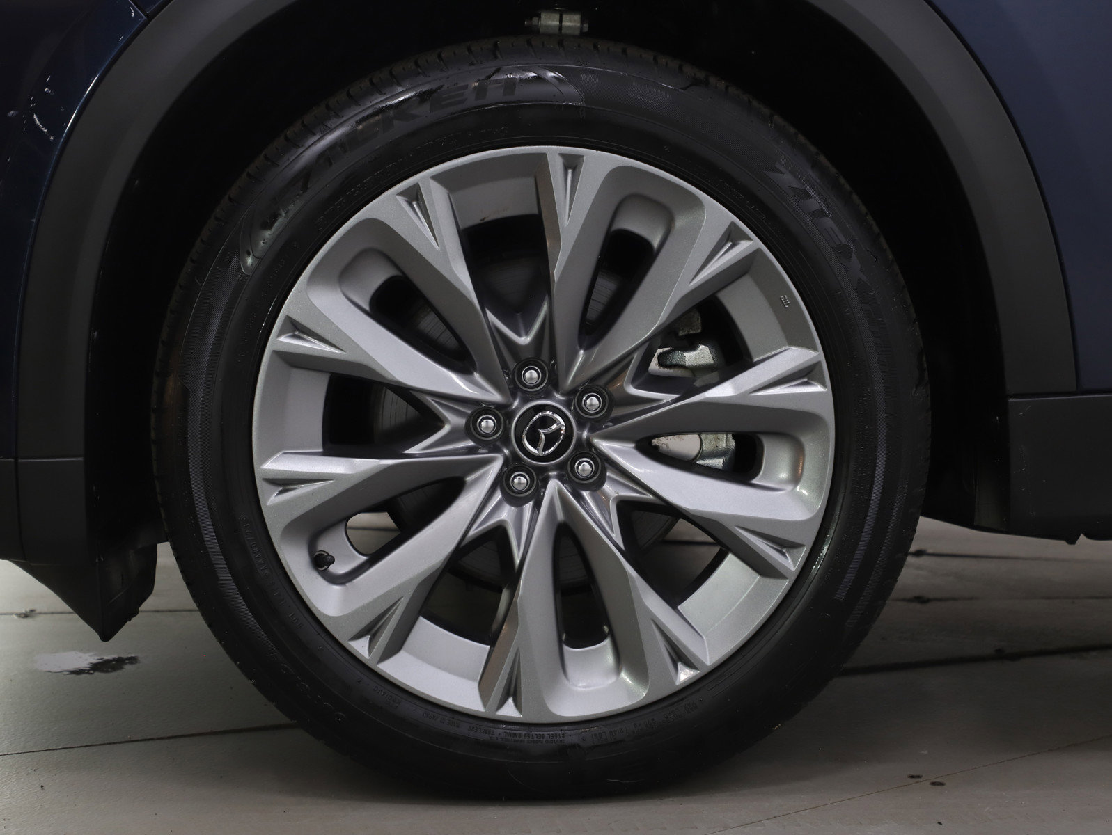 Certified 2024 MAZDA CX-90 3.3 Turbo w/ Premium Plus Pkg image 33