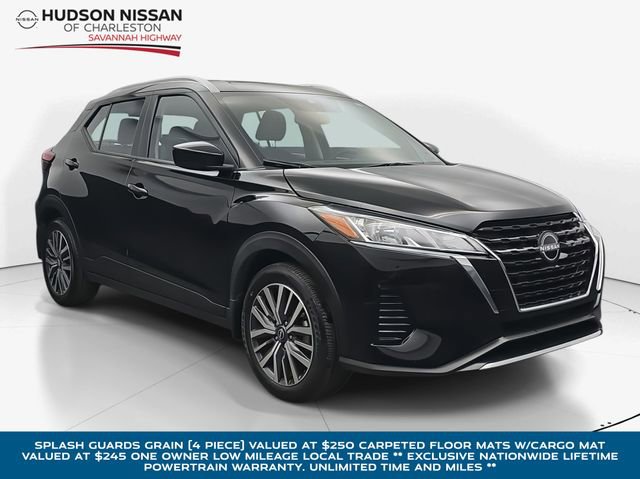 Used 2024 Nissan Kicks SV