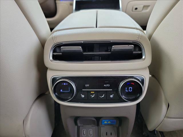 Used 2022 Genesis GV80 3.5T Advanced + AWD/4WD image 16
