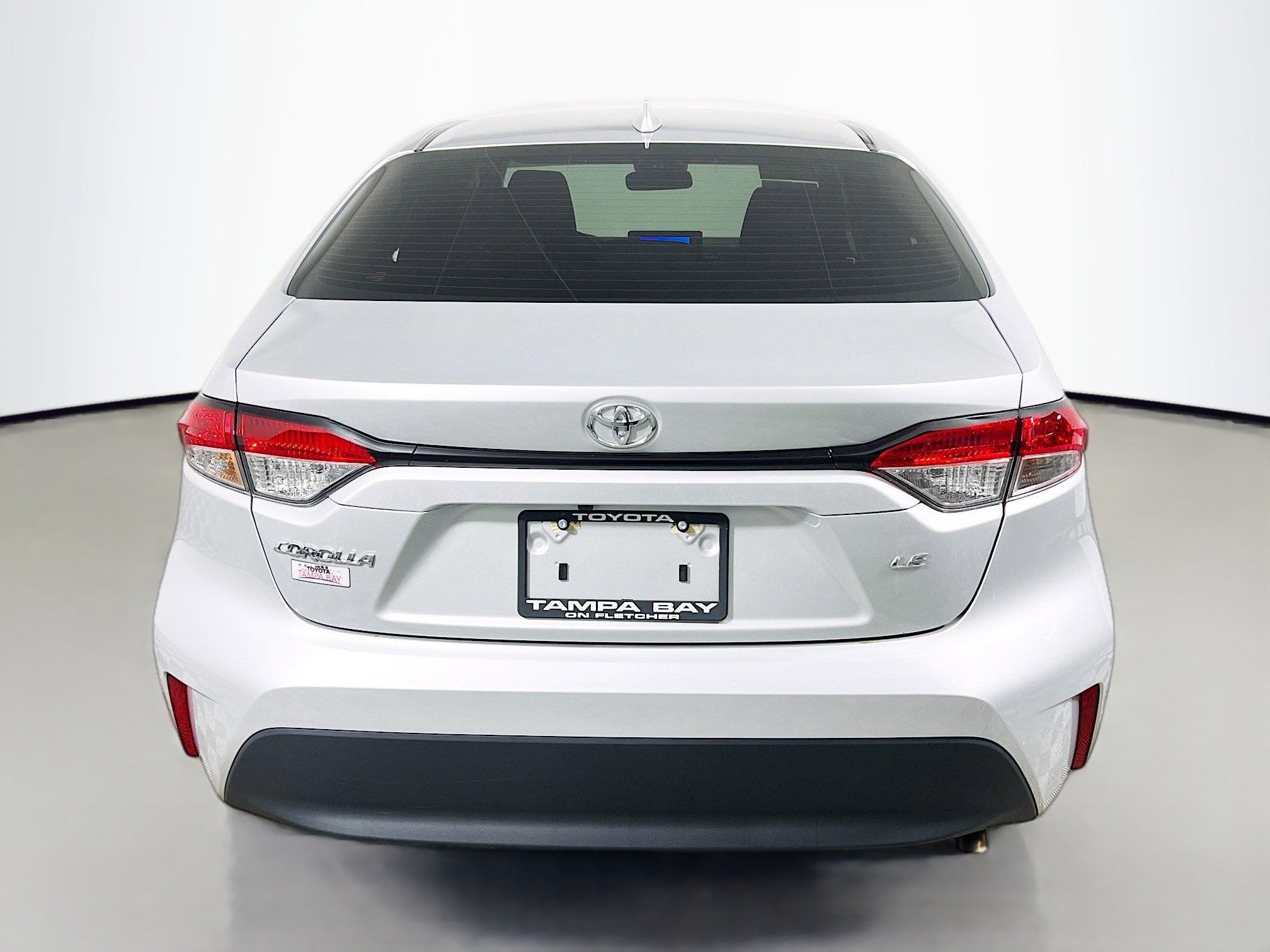 Used 2025 Toyota Corolla LE image 6