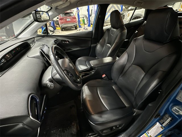 Used 2019 Toyota Prius Limited image 18
