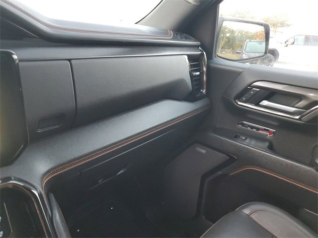 Used 2022 GMC Sierra 1500 AT4 w/ AT4 Premium Package image 26