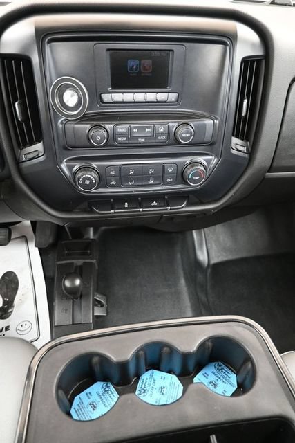 Used 2017 Chevrolet Silverado 1500 W/T AWD/4WD image 22