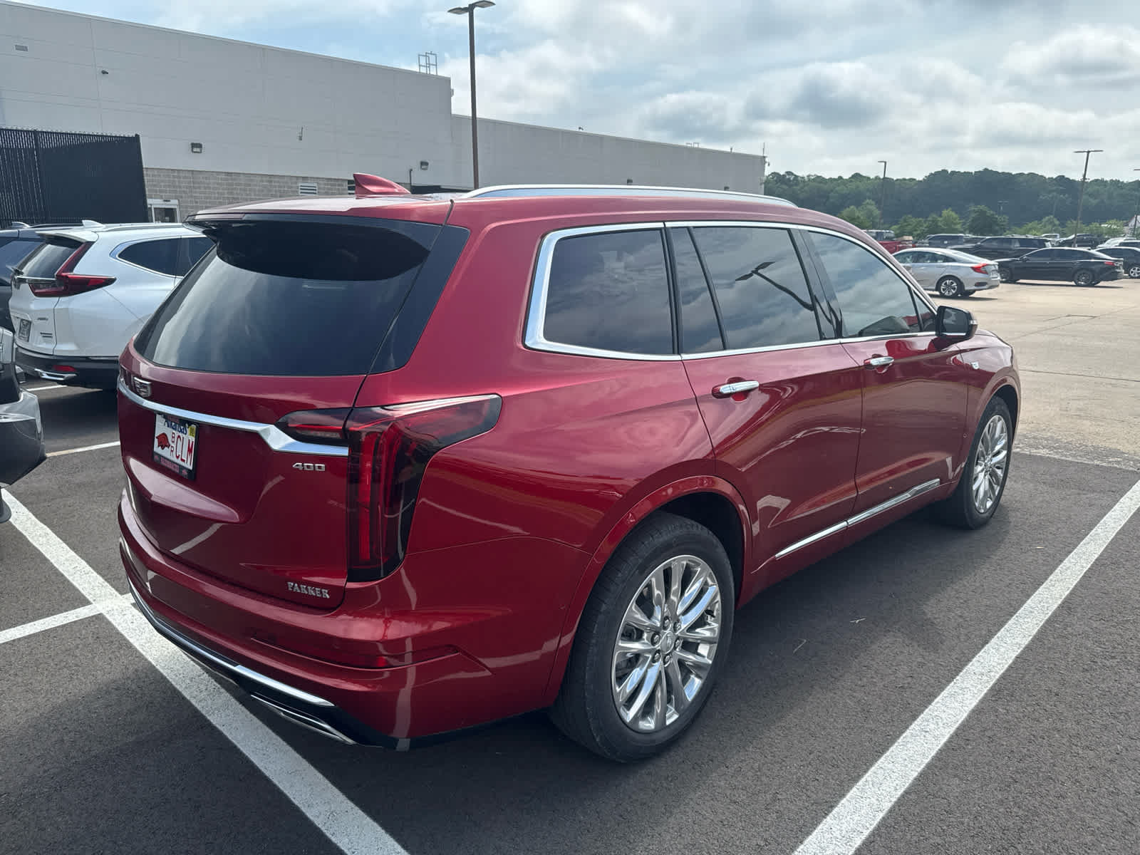 Used 2024 Cadillac XT6 Premium Luxury w/ Technology Package FWD image 4