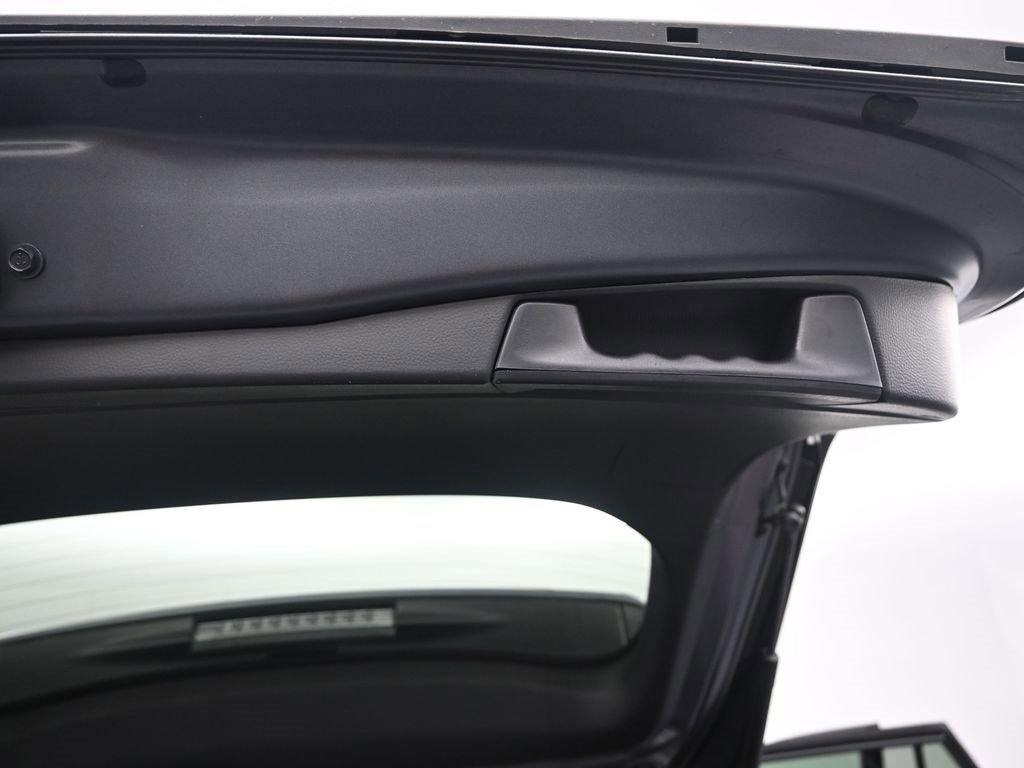 Used 2024 Toyota RAV4 XLE image 17