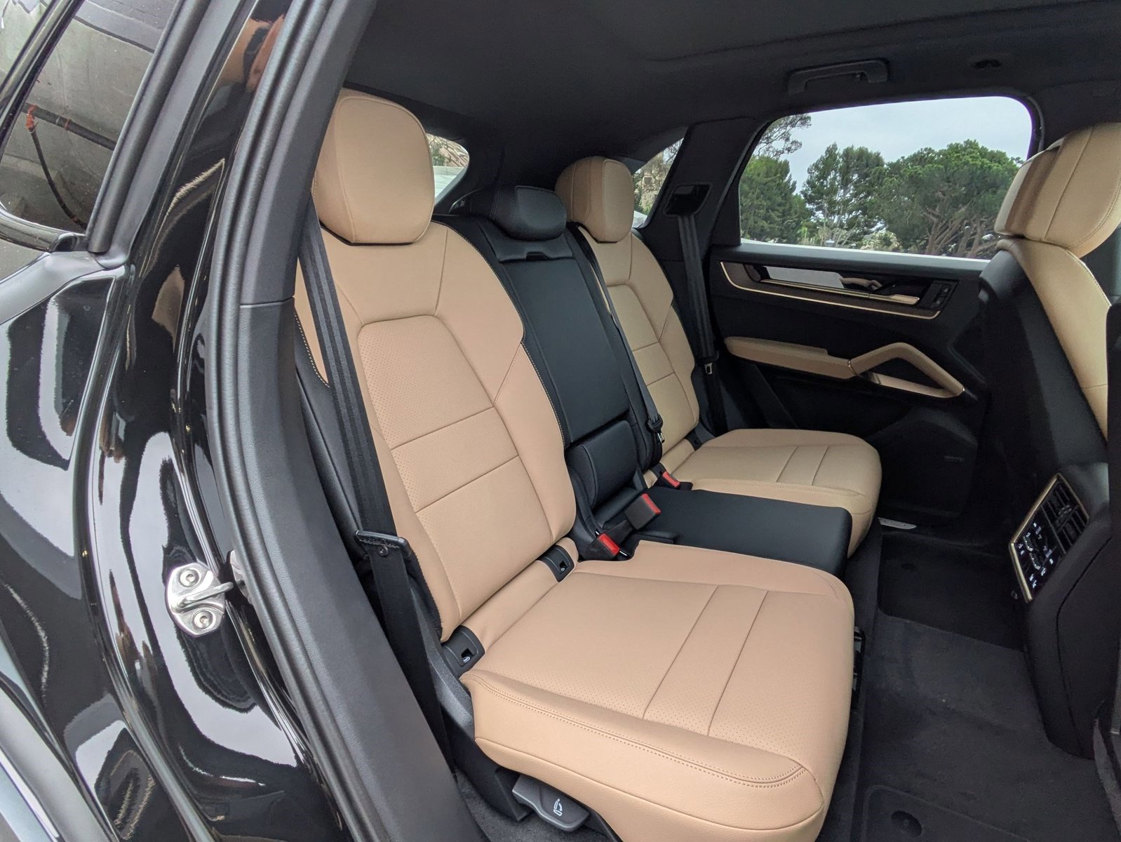 New 2026 Porsche Cayenne E-Hybrid image 24