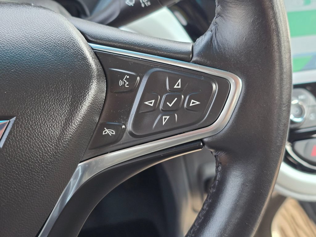Used 2018 Chevrolet Bolt Premier w/ Driver Confidence II Package FWD image 30