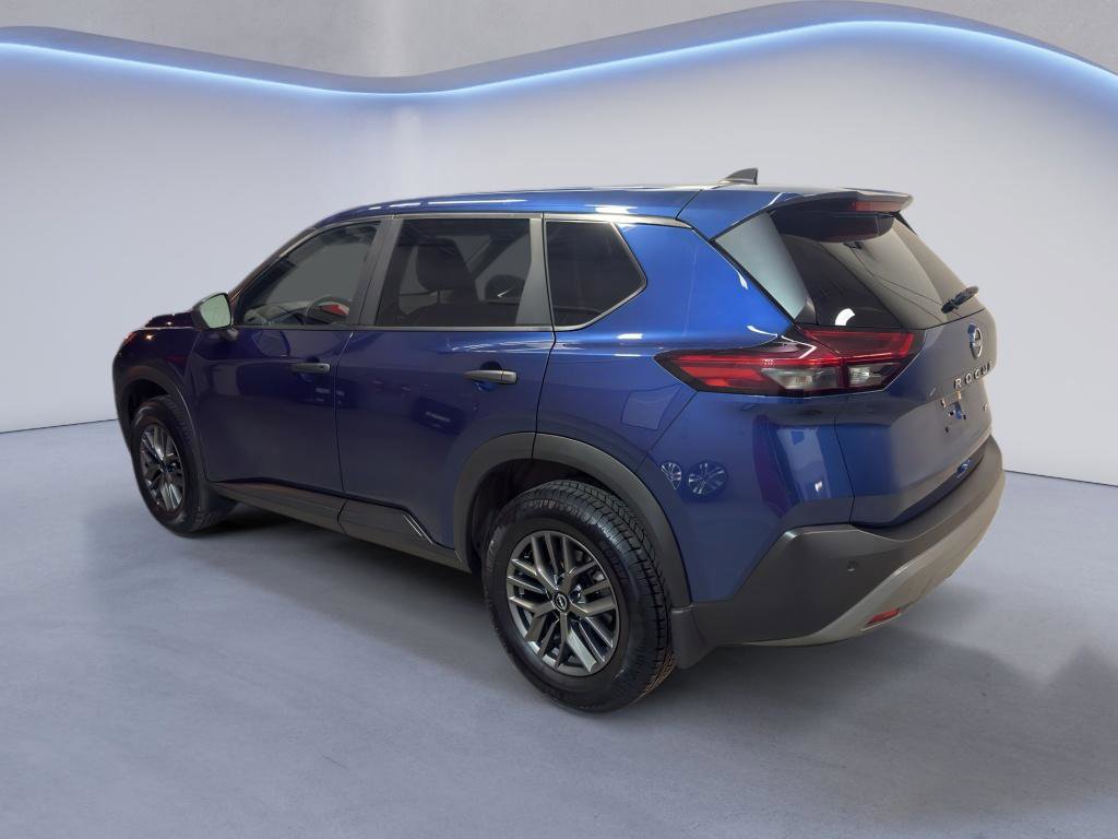 Used 2023 Nissan Rogue S AWD/4WD image 5