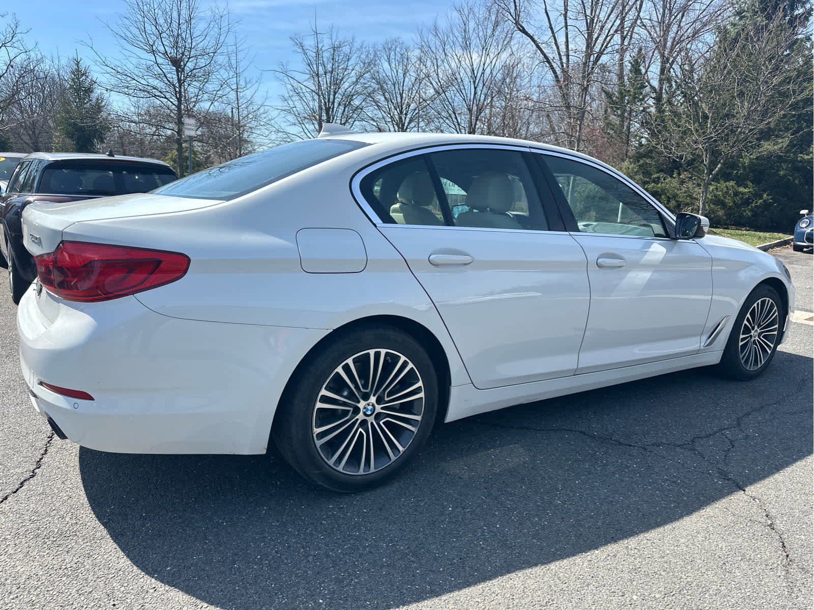 Used 2019 BMW 530i xDrive w/ Convenience Package image 5