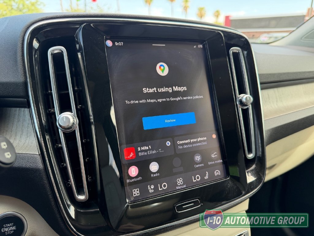 Used 2023 Volvo XC40 B4 Plus w/ Protection Package Premier FWD image 22