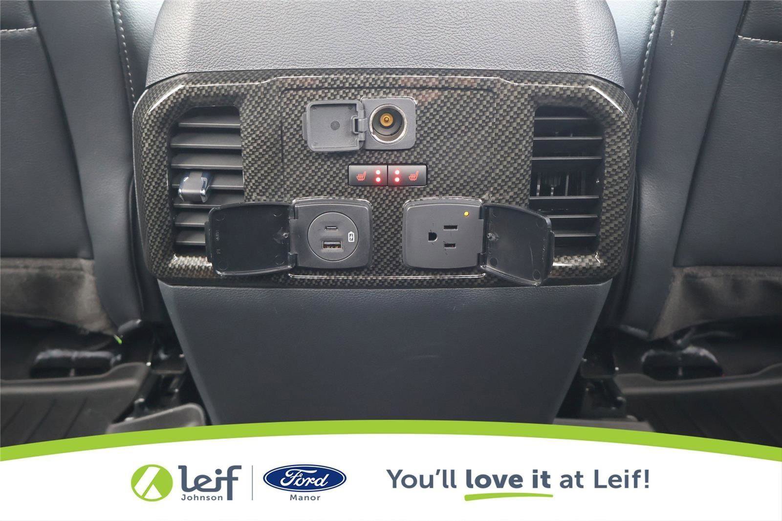 Used 2022 Ford F250 Lariat w/ Lariat Ultimate Package AWD/4WD image 34