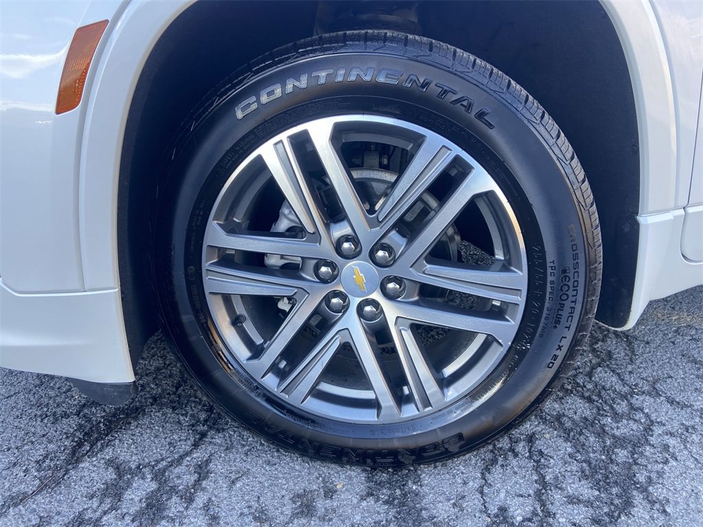 Certified 2022 Chevrolet Traverse High Country w/ LPO, Floor Liner Package image 34