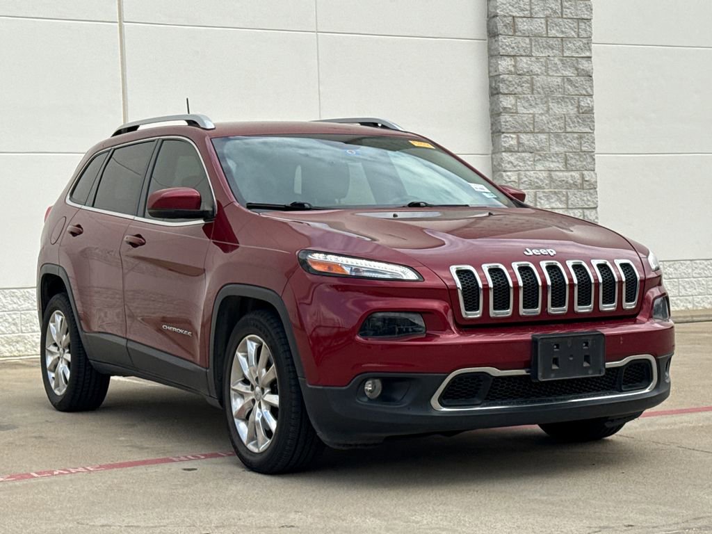 Used 2016 Jeep Cherokee Limited w/ Luxury Group image 4