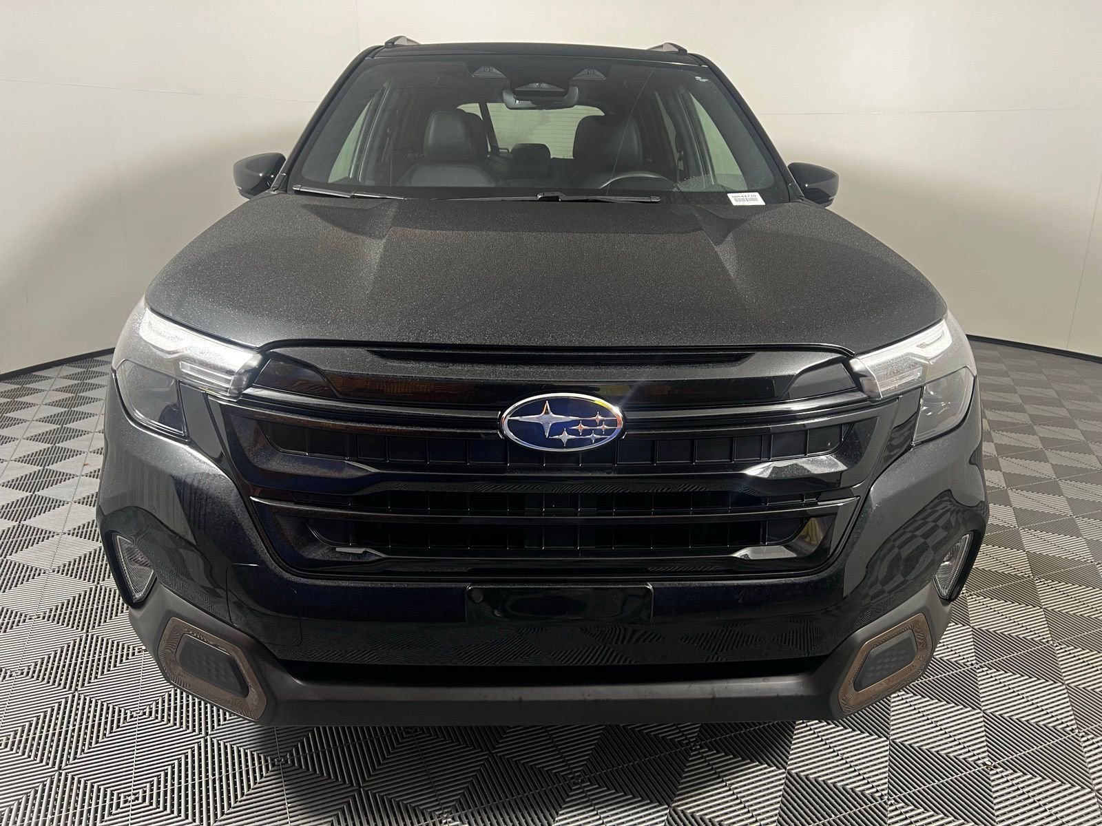 Used 2025 Subaru Forester Sport w/ Popular Package #2 image 2