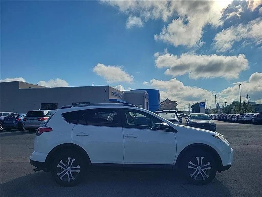 Used 2017 Toyota RAV4 LE w/ All Weather Liner Package AWD/4WD image 6