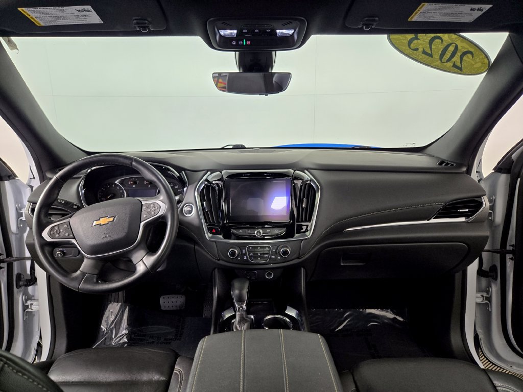 Certified 2023 Chevrolet Traverse LT w/ LT Premium Package AWD/4WD image 10