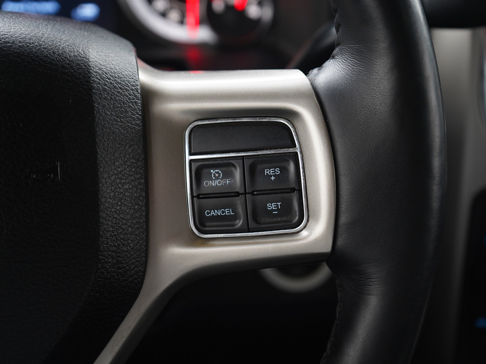 Used 2017 RAM 2500 Laramie w/ Sport Appearance Group AWD/4WD image 28