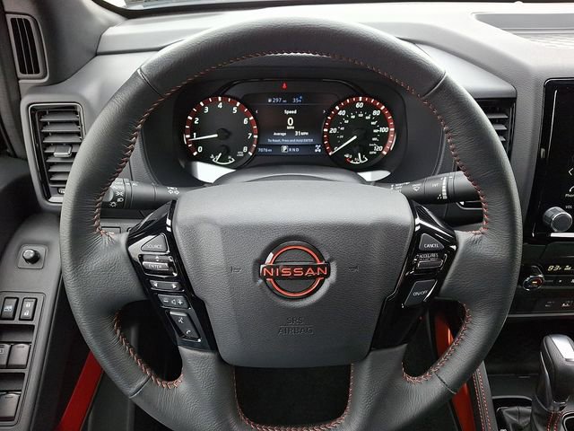 Used 2024 Nissan Frontier PRO-4X w/ Off-Road Protection Package image 18