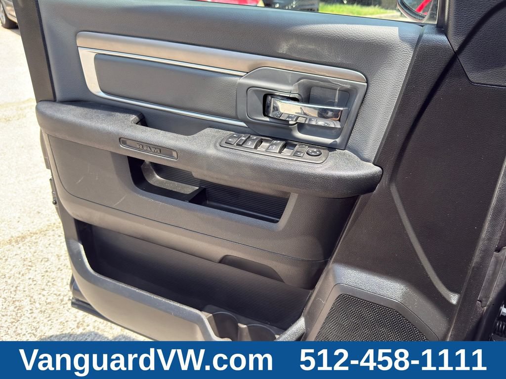 Used 2024 RAM 1500 Classic SLT AWD/4WD image 29