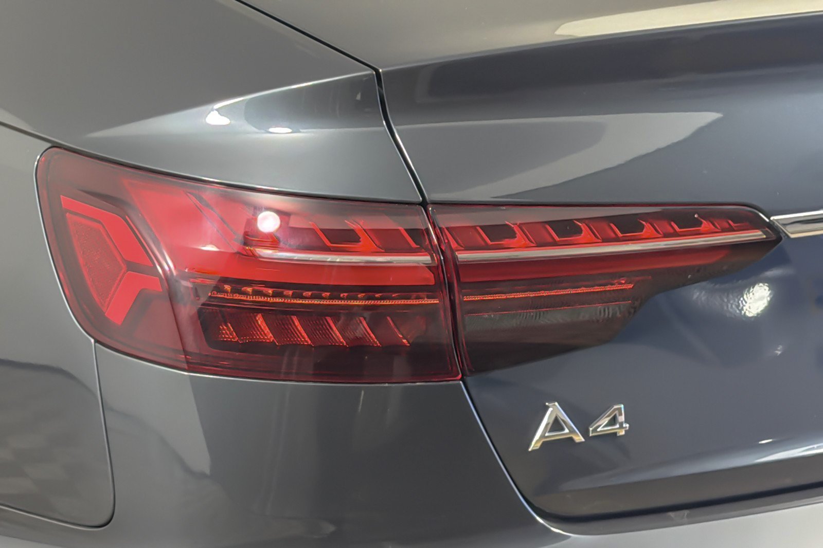 Used 2023 Audi A4 2.0T Premium w/ Convenience Package AWD/4WD image 25