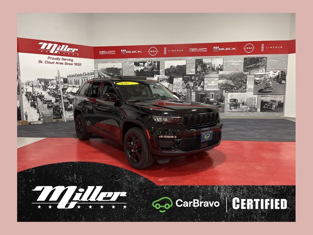 Used 2024 Jeep Grand Cherokee Limited w/ Black Appearance Package