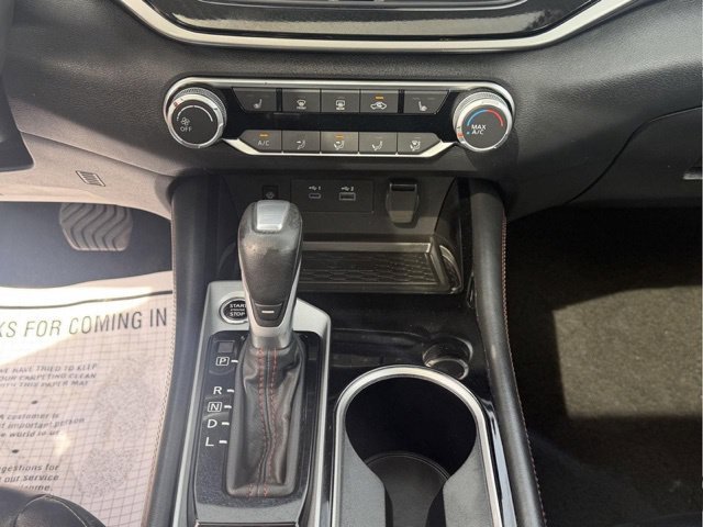 Used 2024 Nissan Altima 2.5 SR w/ SR Premium Package FWD image 24
