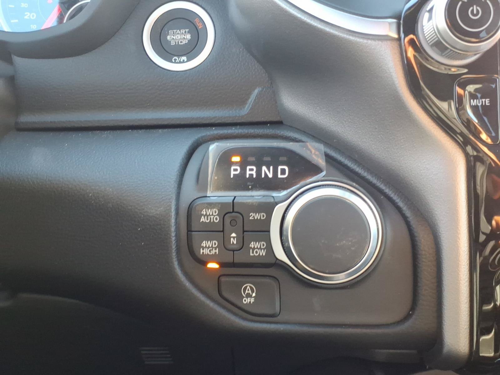 New 2026 RAM 1500 Big Horn AWD/4WD image 8