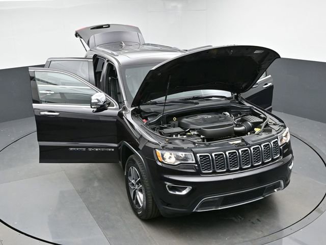 Used 2018 Jeep Grand Cherokee Limited image 45