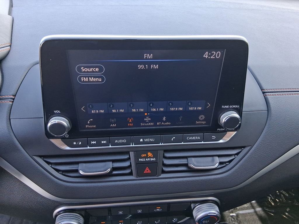 Used 2019 Nissan Altima 2.5 SR FWD image 12