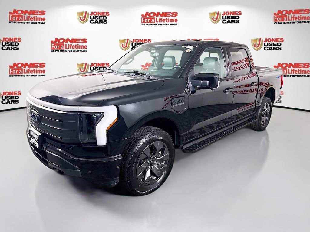 Used 2023 Ford F150 Lightning Lariat AWD/4WD image 14