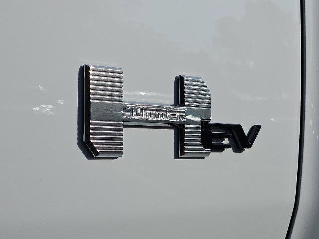 New 2026 GMC Hummer EV SUV AWD/4WD image 21