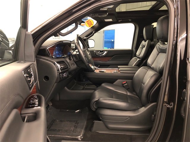 Used 2024 Lincoln Navigator L Reserve image 29