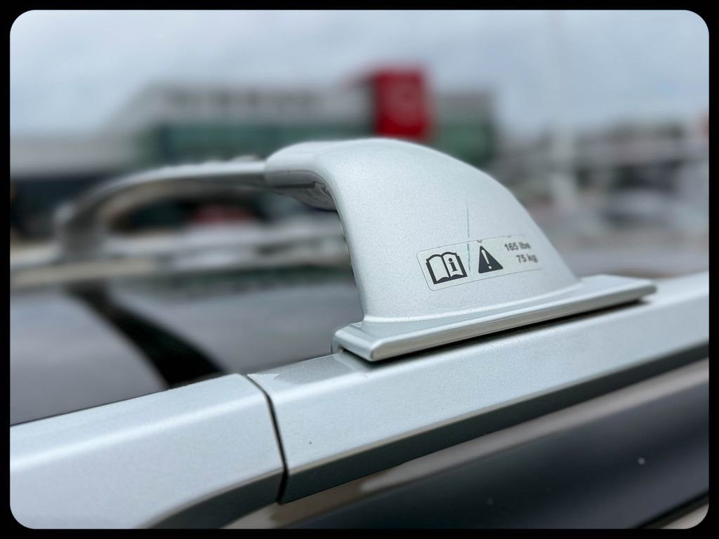 Used 2024 Nissan Pathfinder Platinum w/ Cargo Package image 23