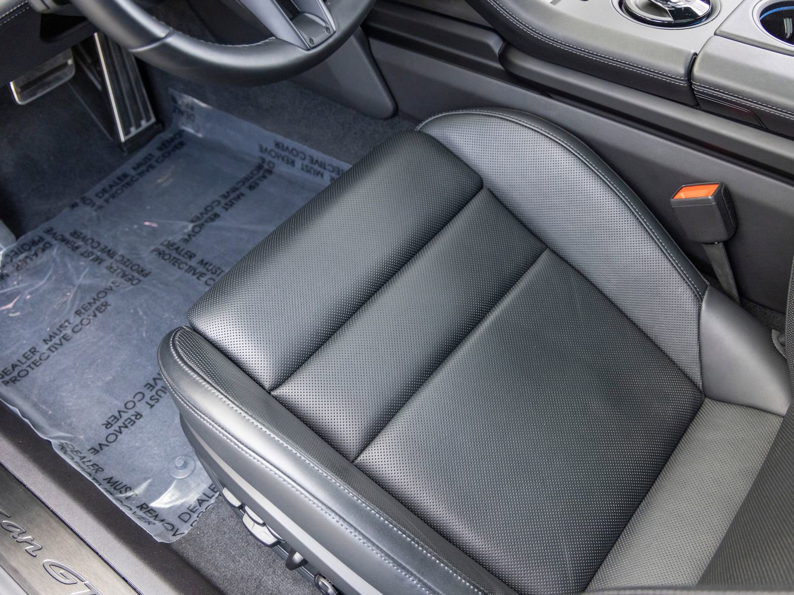 Certified 2024 Porsche Taycan GTS image 32