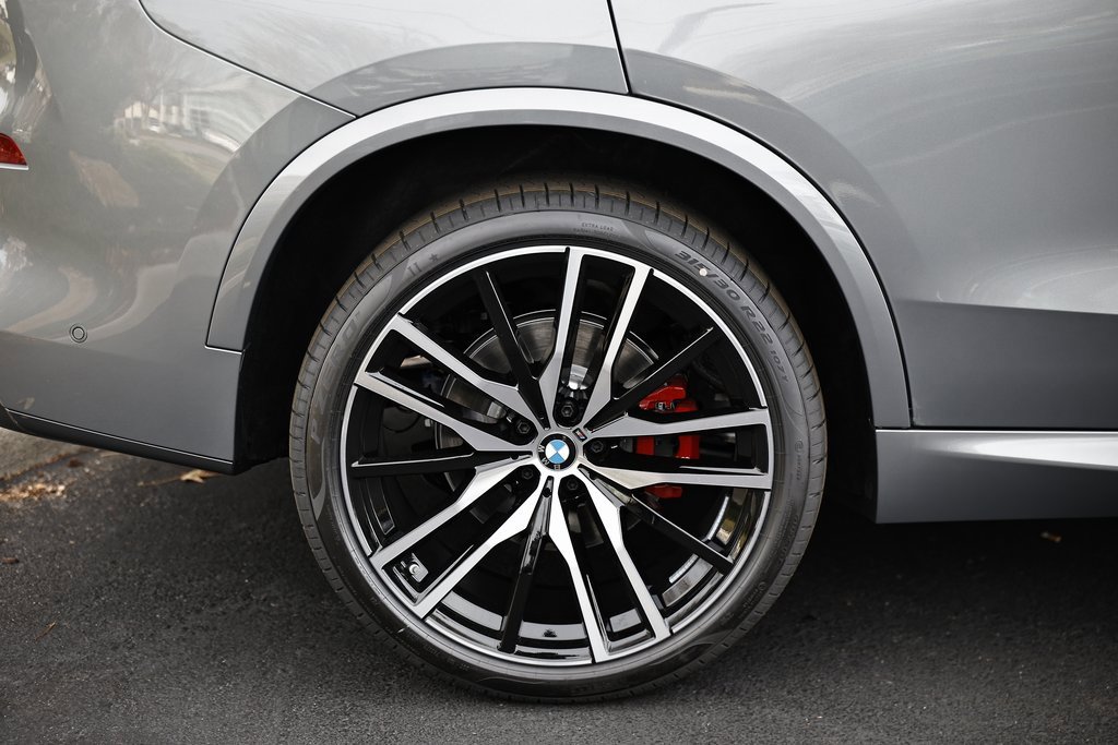 New 2026 BMW X5 xDrive40i w/ M Sport Package image 6