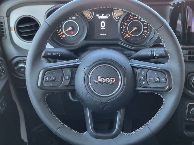Certified 2025 Jeep Wrangler Sport image 32