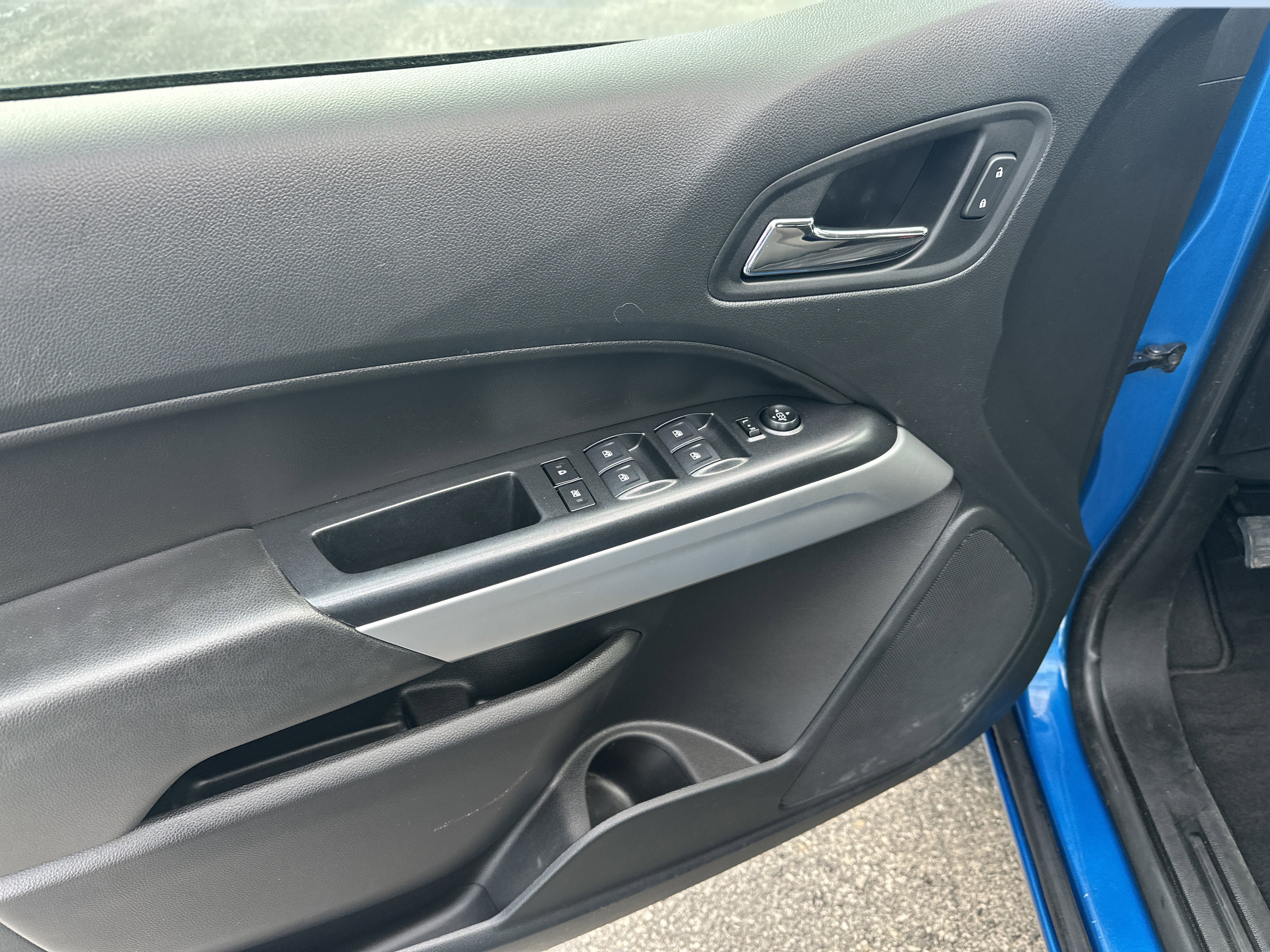 Certified 2022 Chevrolet Colorado LT w/ LT Convenience Package image 7