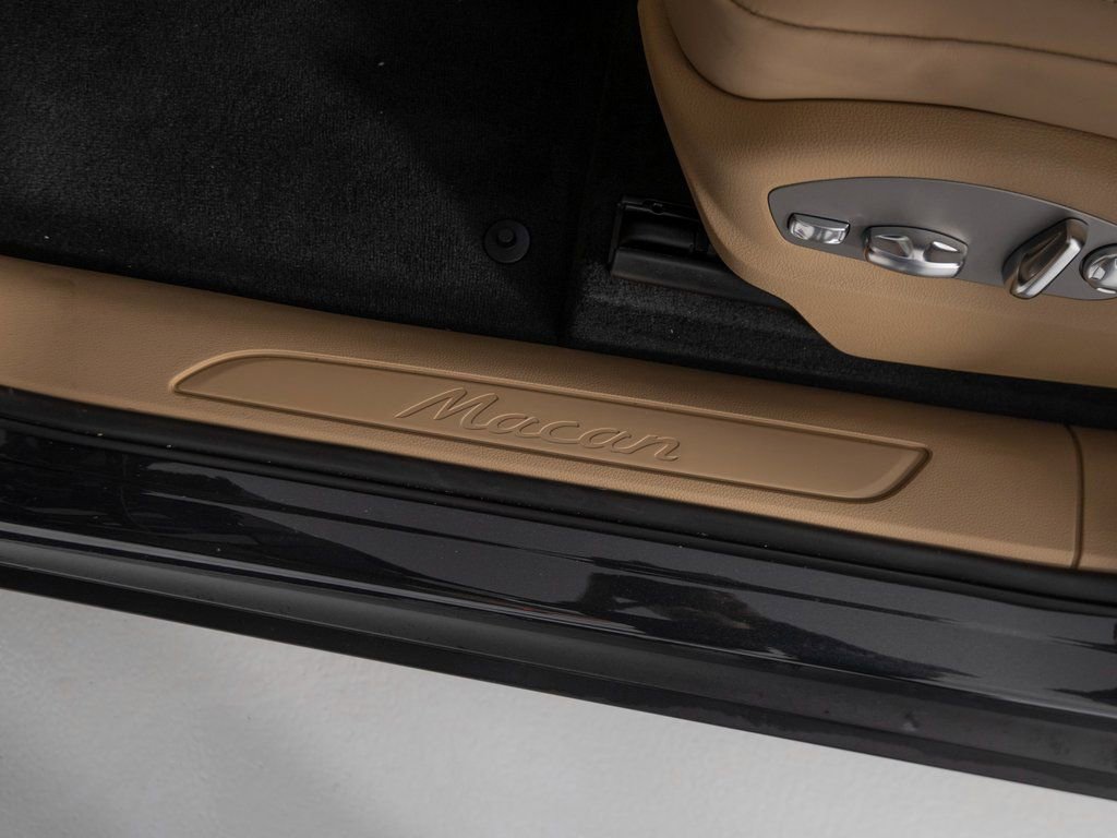 New 2026 Porsche Macan image 21