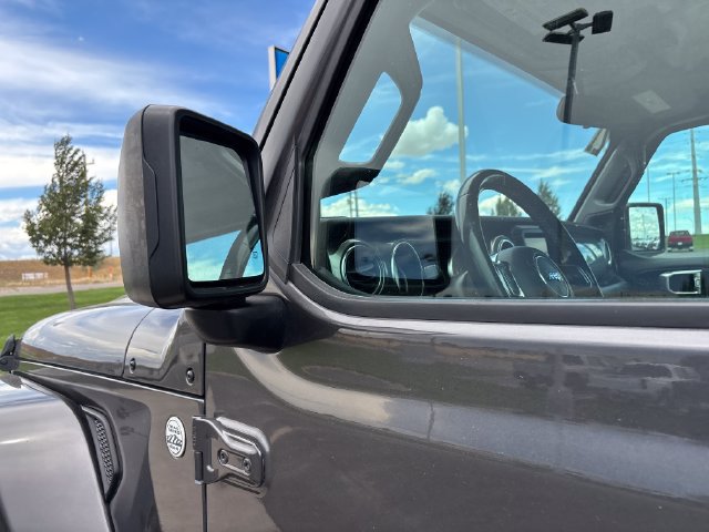 Used 2021 Jeep Gladiator Overland AWD/4WD image 27