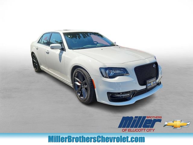 Used 2023 Chrysler 300 C RWD video 1