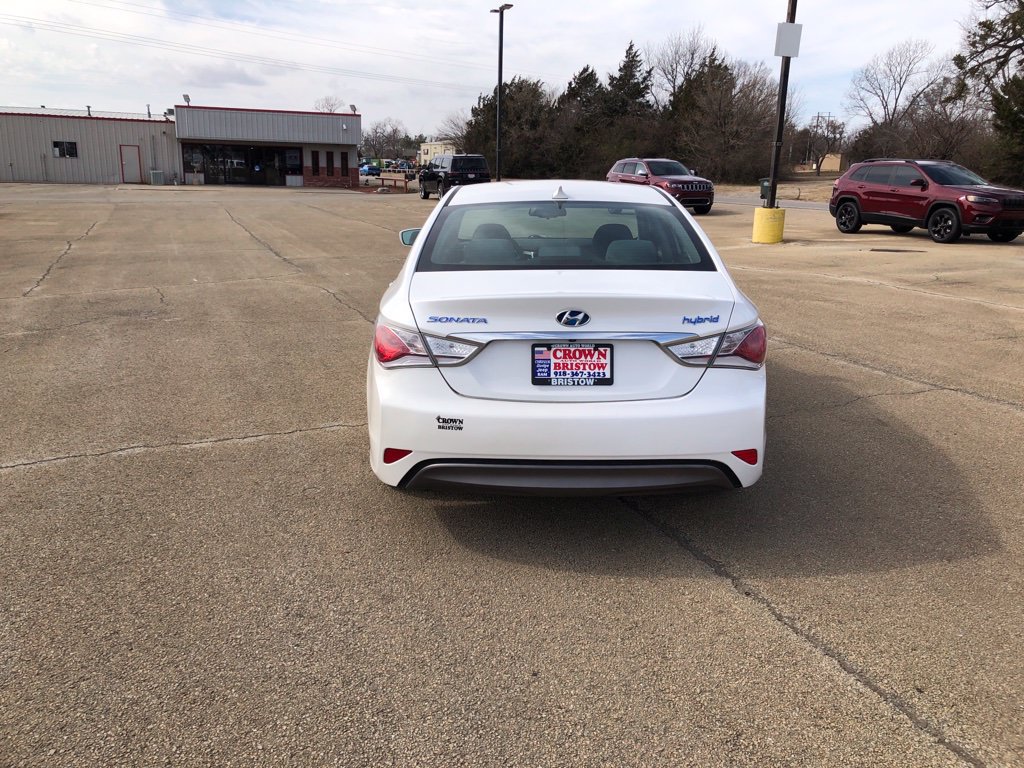 Used 2014 Hyundai Sonata Hybrid FWD image 6