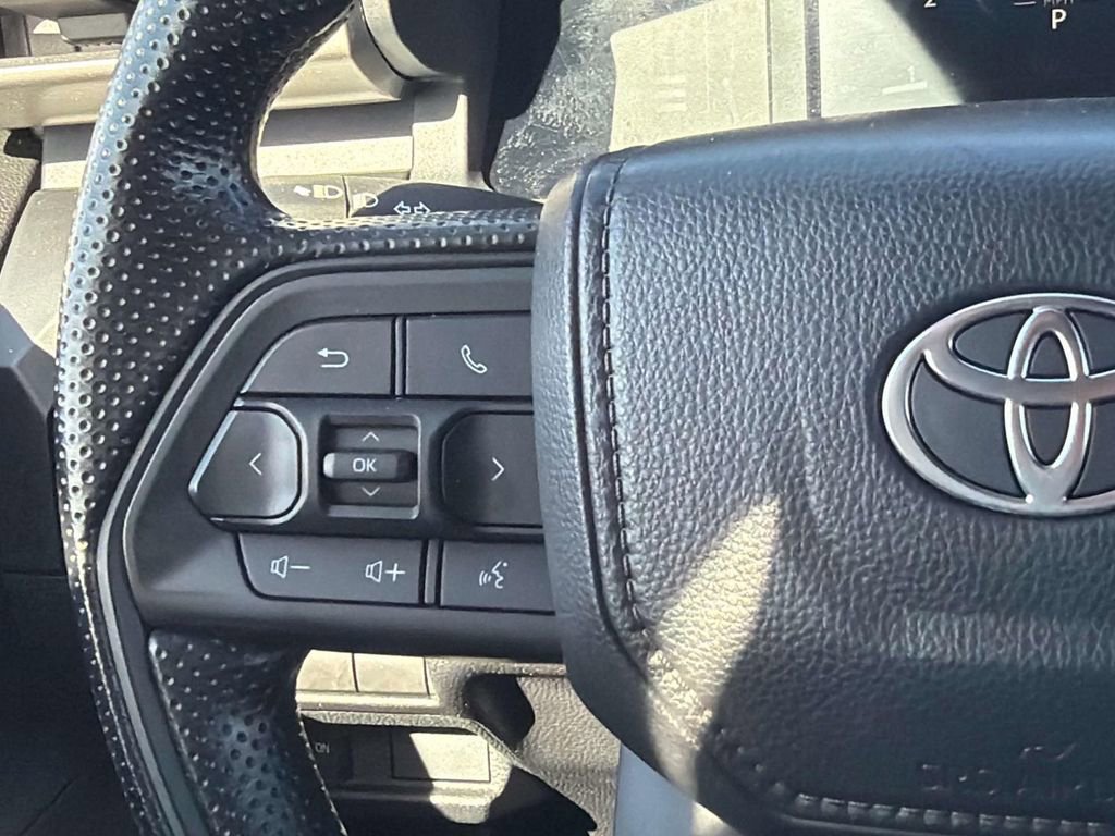 Certified 2025 Toyota Tacoma SR image 9