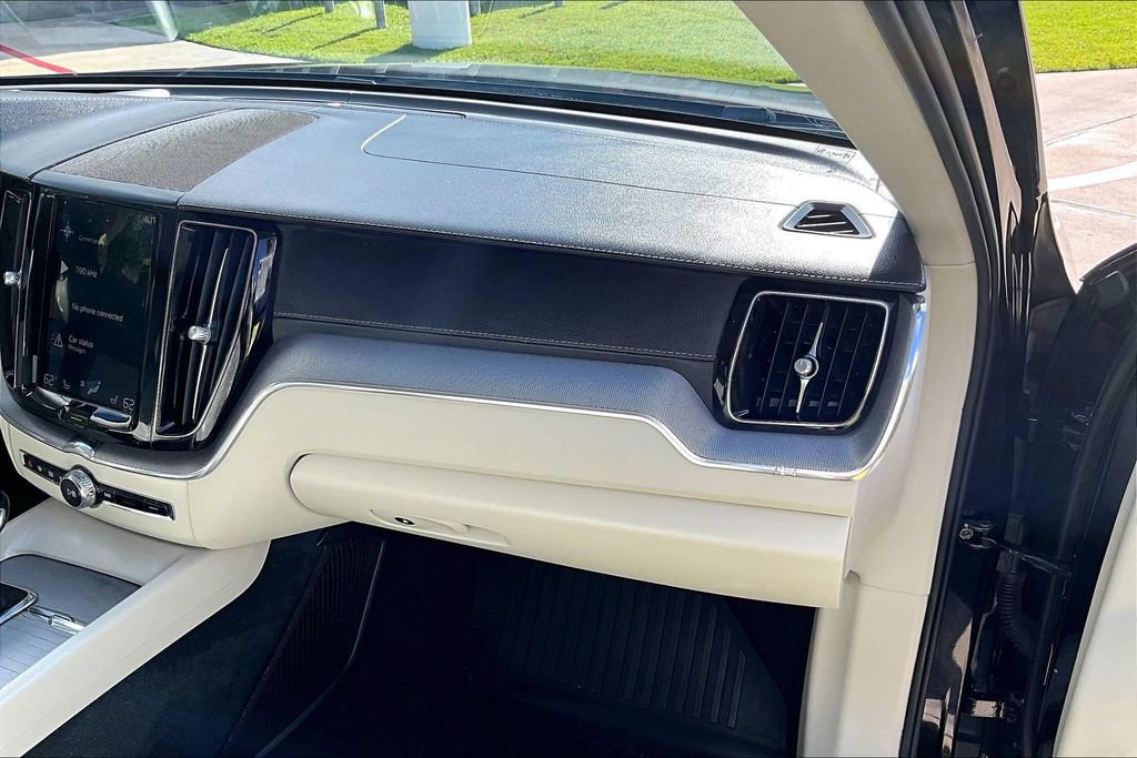 Used 2018 Volvo XC60 T6 Inscription w/ Convenience Package AWD/4WD image 23