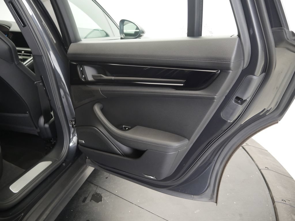 Certified 2026 Porsche Panamera 4 AWD/4WD image 25