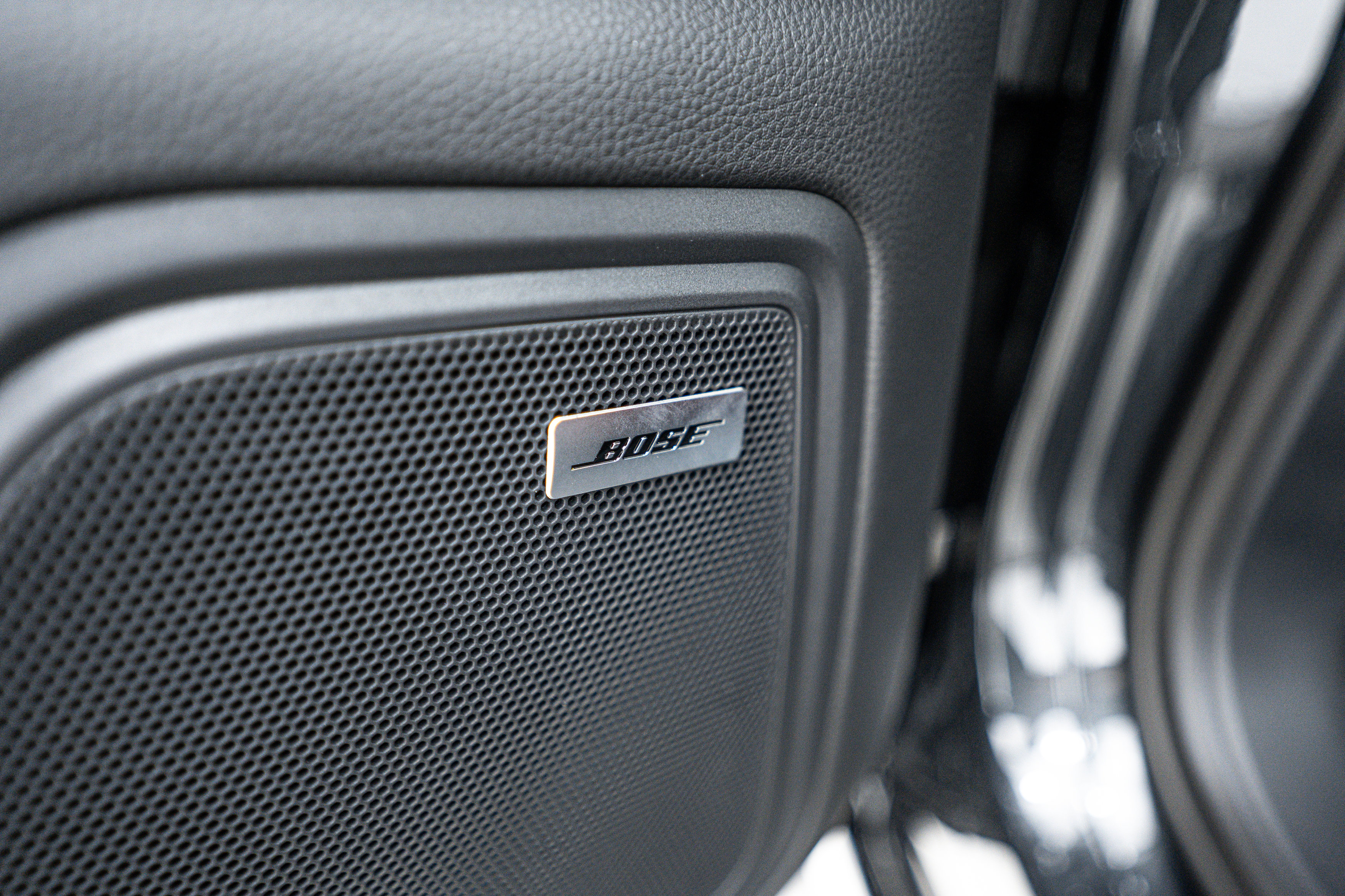 New 2025 Porsche Macan GTS image 19