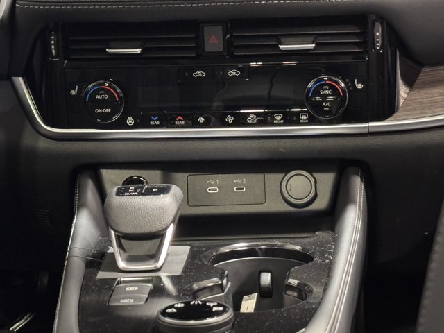 New 2026 Nissan Rogue Platinum w/ Platinum Premium Package AWD/4WD image 19