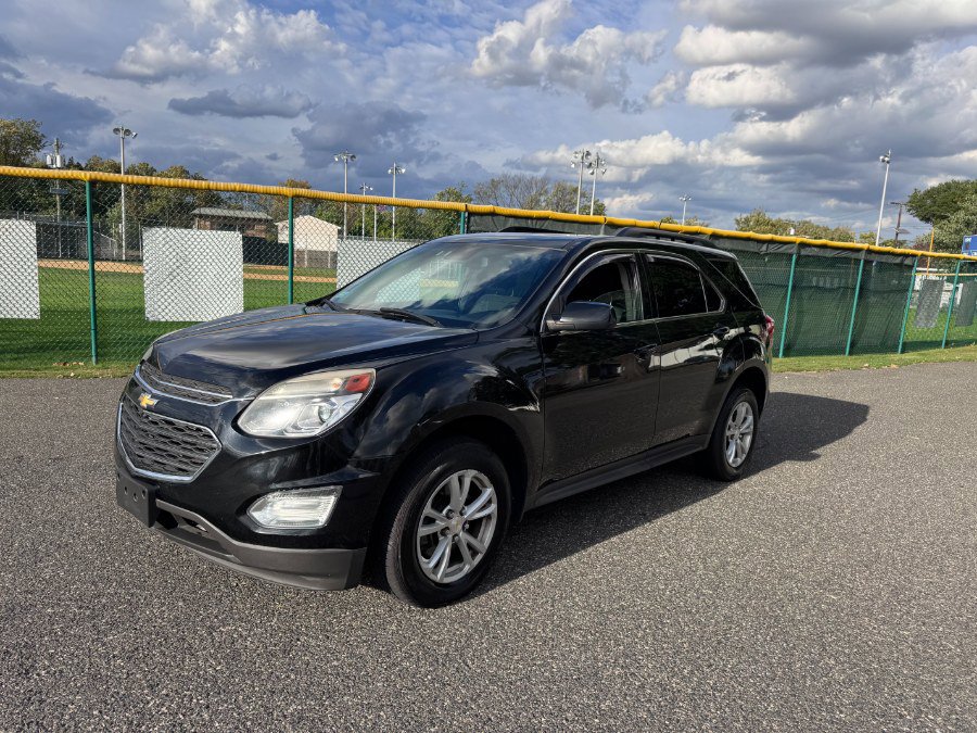 Used 2017 Chevrolet Equinox LT image 3